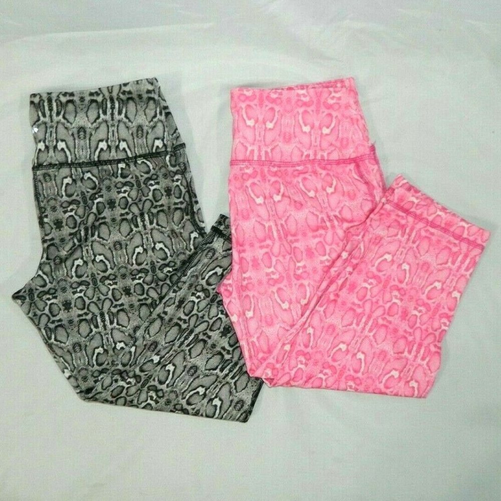 2 pairs Snake Skin Print Pink Black White Capri Leggings yoga Workout Womens XS